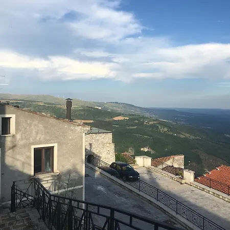 Il Castello * Viggiano